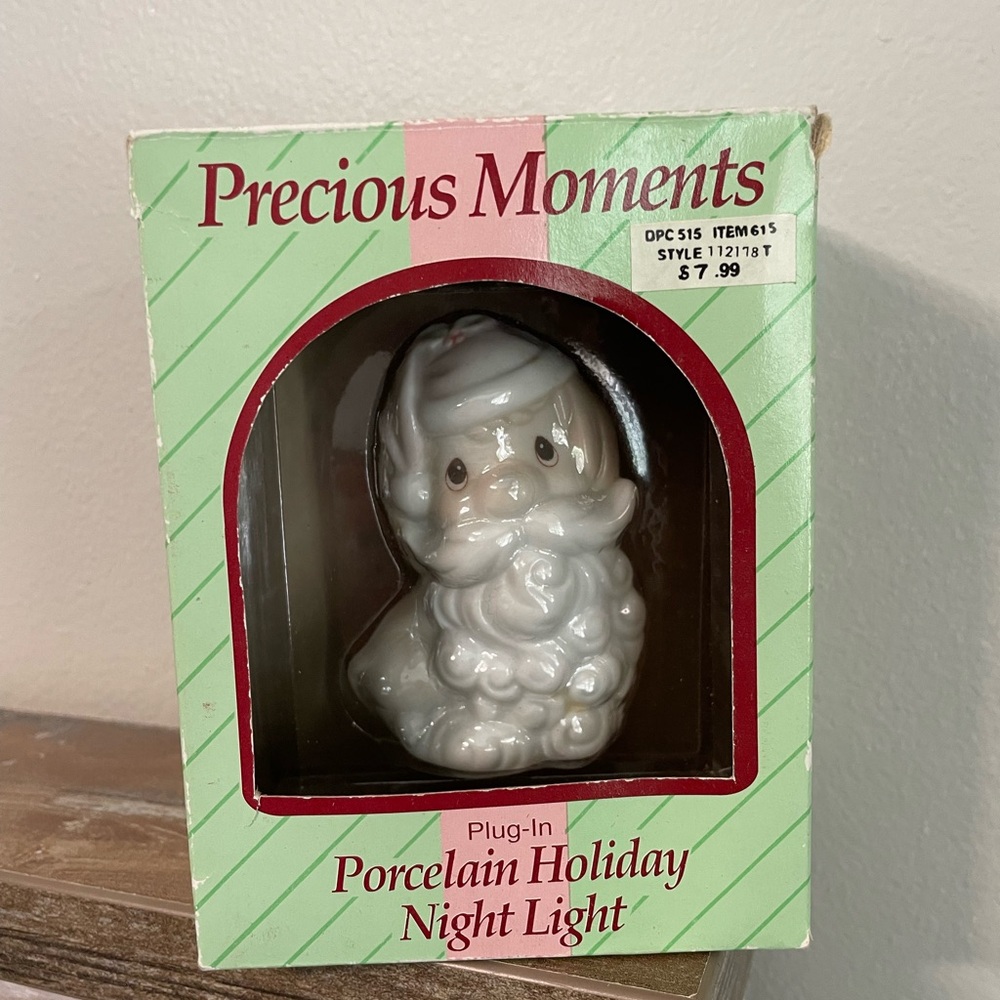 Vintage Precious Moments Santa Night Light - Santa Clause